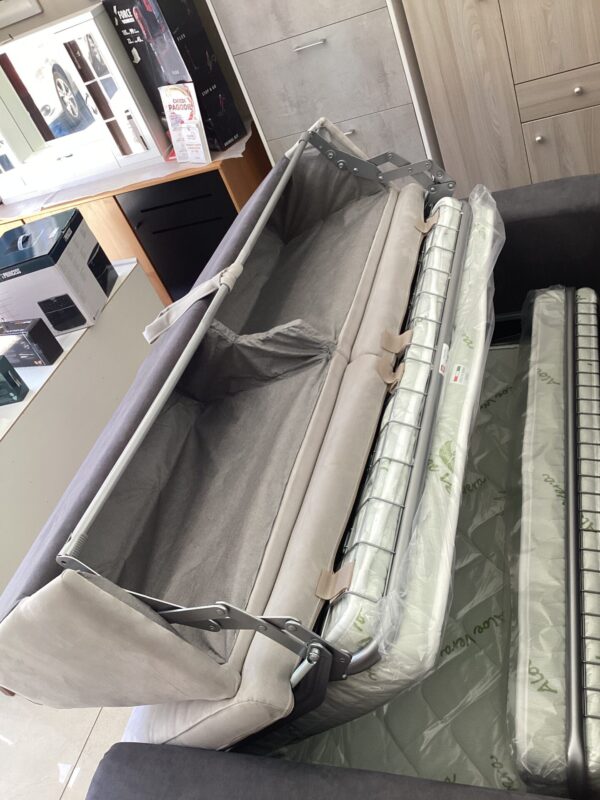 DIVANO 3 POSTI LETTO RIBALTONE MODELLO SMART  APULIASOFA' GHIACCIO/GRIGIO - immagine 2