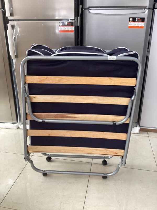 LETTO BRANDINA PIEGHEVOLE CON DOGHE STRETTE