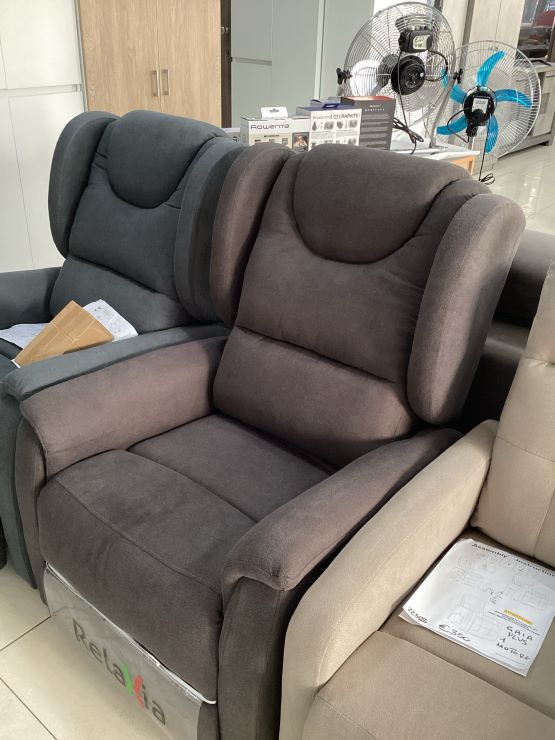 POLTRONA ALZAPERSONA 2 MOTORI LEDA CON ROLLER SYSTEM COLORE FANGO
